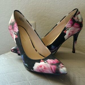 Nine West Pink and Black Floral Heels
